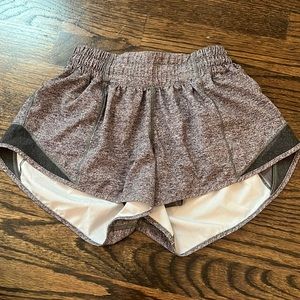 Size 2 gray lululemon hotty-hots